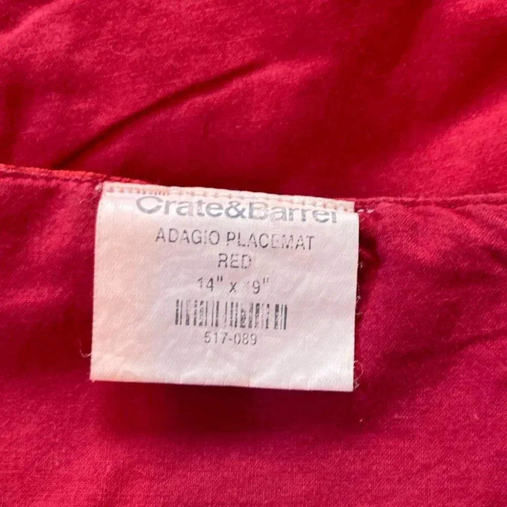 CRATE & BARREL Adagio Velvet Placemats Burgundy with Copper Trim Set of 4